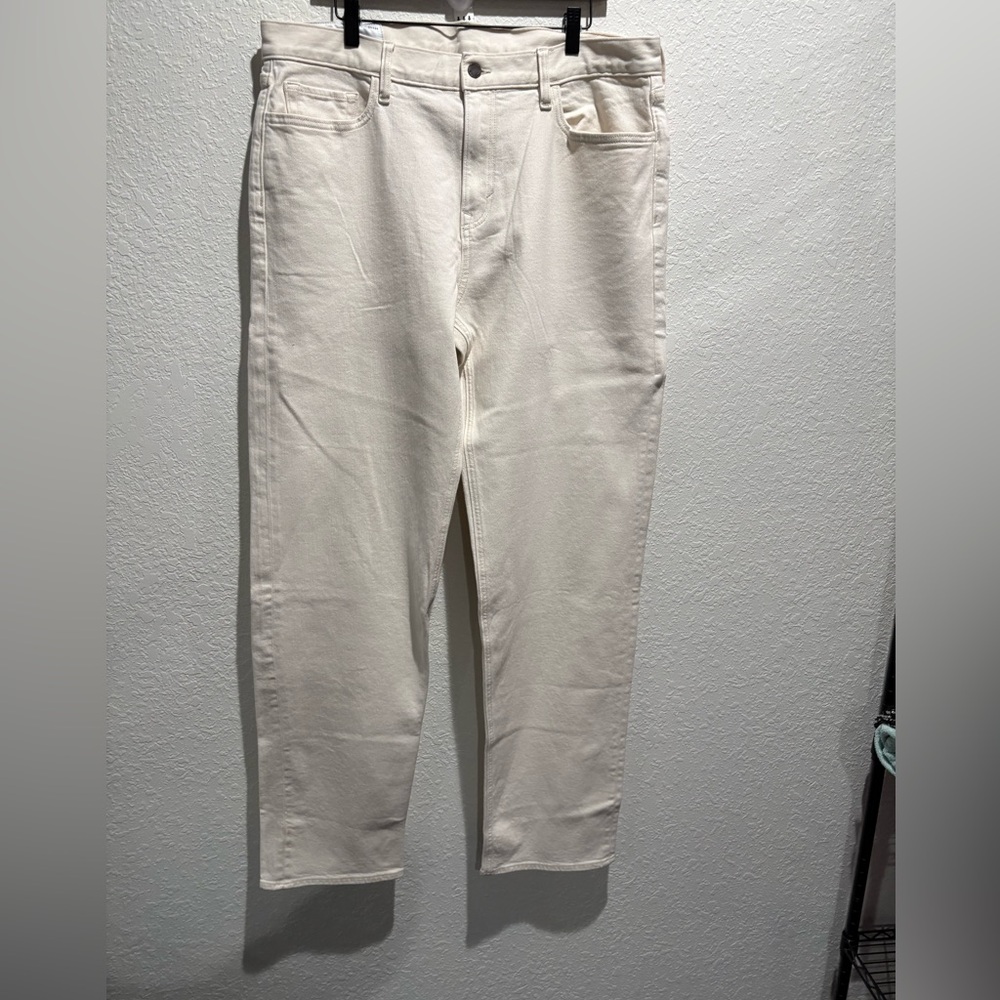 New Men's Banana Republic Organic Cotton relaxed fit light wash jean pants 36X36